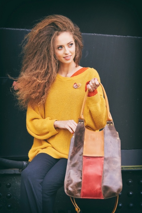 Skórzana kolorowa torebka wykonana ręcznie Ladybuq