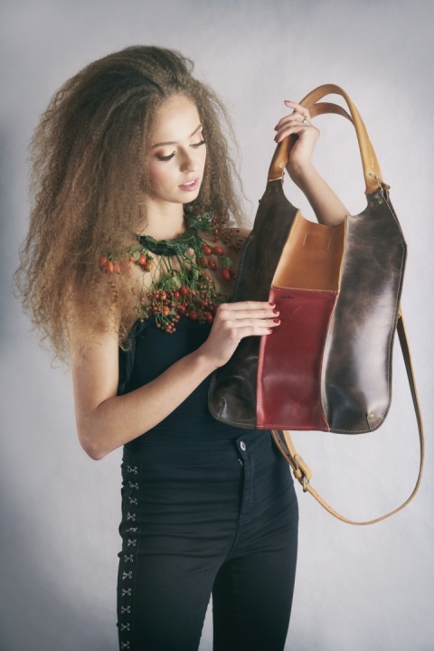 Skórzana kolorowa torebka wykonana ręcznie Ladybuq