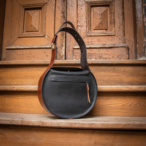 Handmade leathe purse Inez