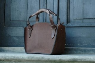 Leather bag Kuferek color brown