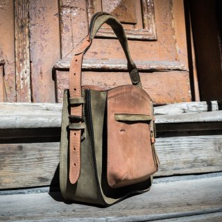 Stylowa skórzana torebka Rita z najnowszej kolekcji od Ladybuq w kolorach Khaki i Rudym