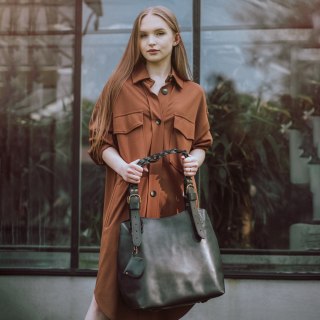 Oryginalna skórzana torebka z plecionymi paskami - nowa odsłona Alicji od Ladybuq Art