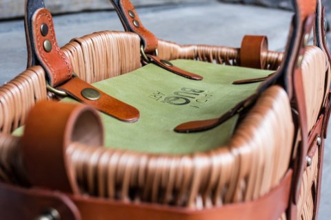 Wicker and leather basket bag Wicker and leather basket bag