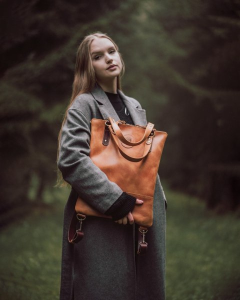 Unikalny plecak- torebka ręcznie wykonany przez Ladybuq Art Studio torba z naturalnej skóry Unikalny plecak- torebka ręcznie wykonany przez Ladybuq Art Studio torba z naturalnej skóry