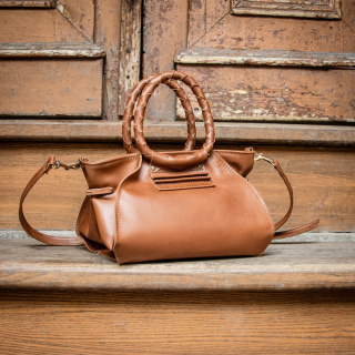 Leather handbag Karen in mocca color