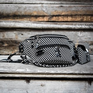 Wygodna skórzana nerka z kieszonkami od Ladybuq Art