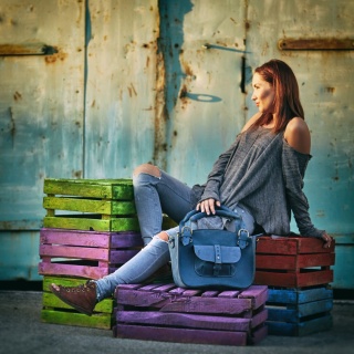 Leather Tote Bag - dark blue