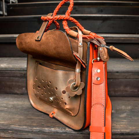 Torebka skórzana Elaine kolor brązowy i czerwony