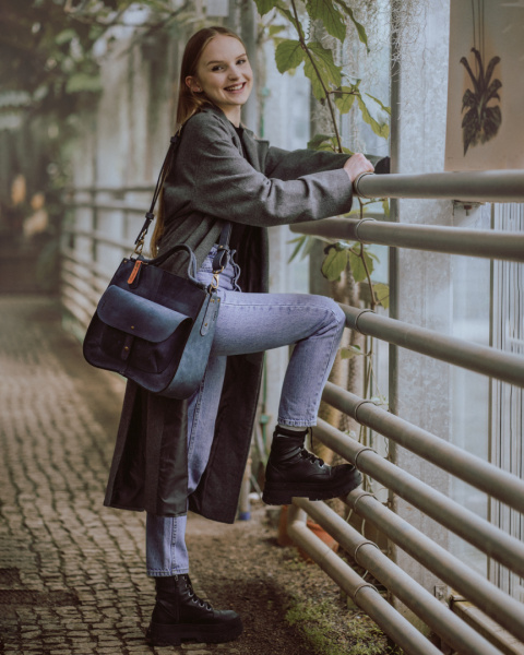Leather bag Elaine color navy blue Leather bag Elaine color navy blue