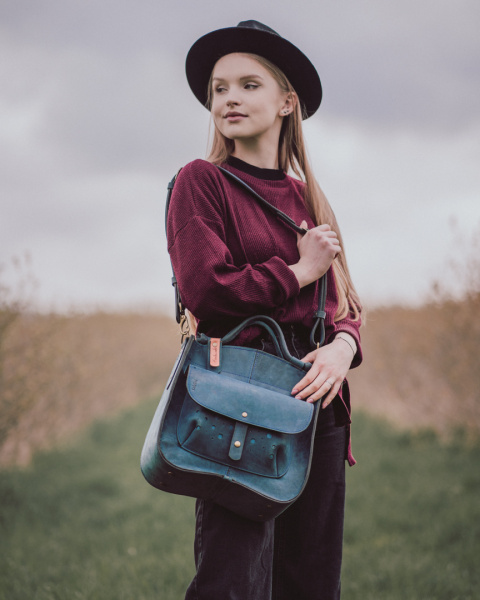 Leather bag Elaine color navy blue Leather bag Elaine color navy blue