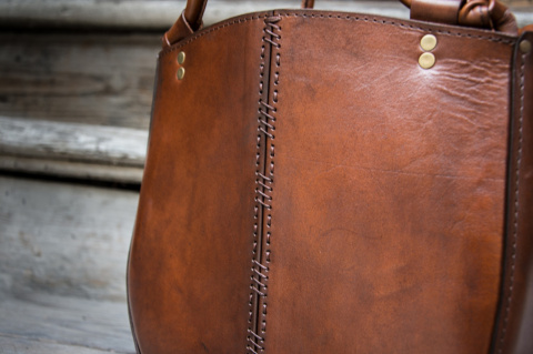 Torebka skórzana Elaine minimalistyczna kolor brązowy